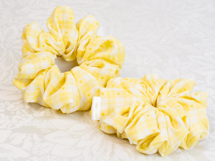 XL Scrunchie - Boyfriend Yellow